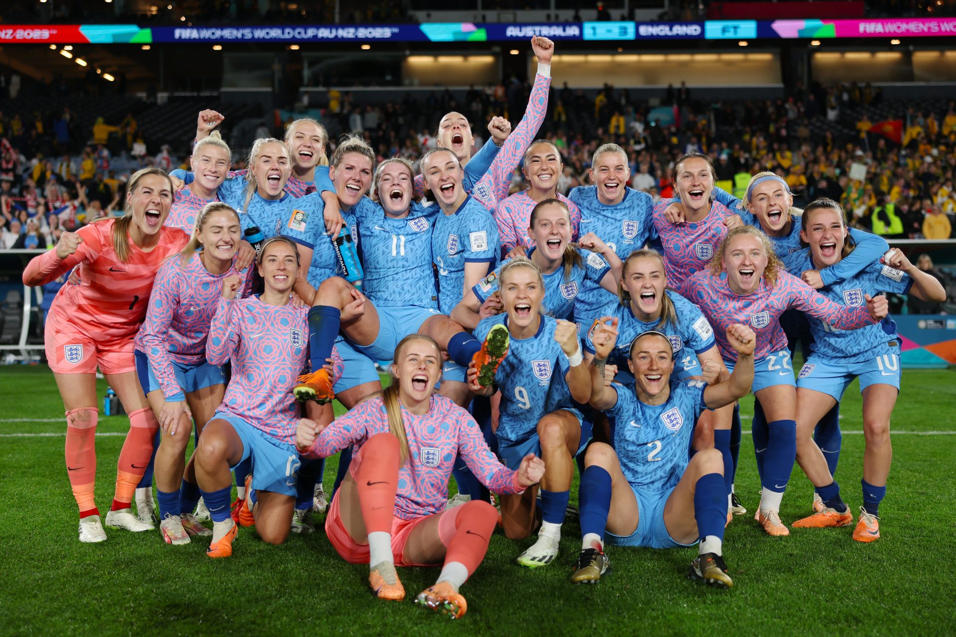 Frauen-WM: Traum der Matildas ist vorbei und England trifft im Finale auf Spanien