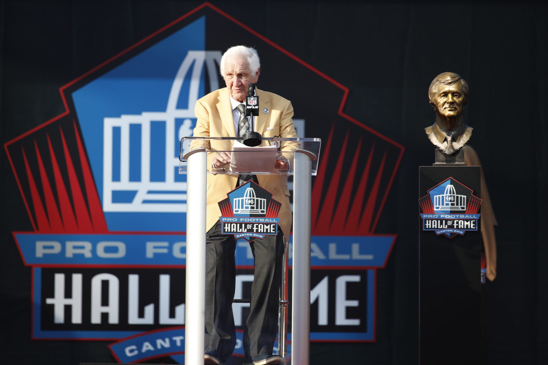 Legendary NFL executive Gil Brandt dies
