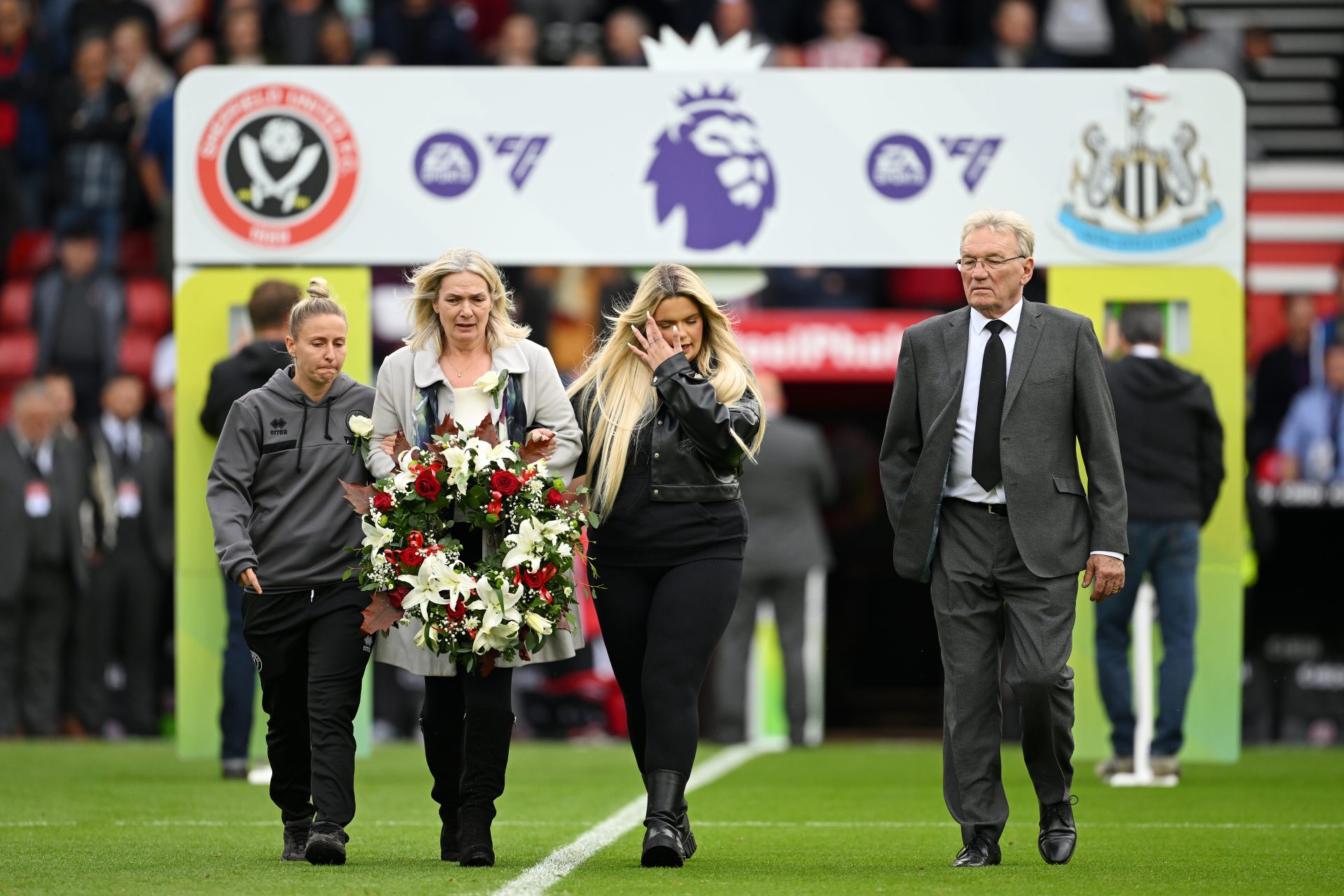 Sheffield United honour Maddy Cusack with emotional pre-match tribute