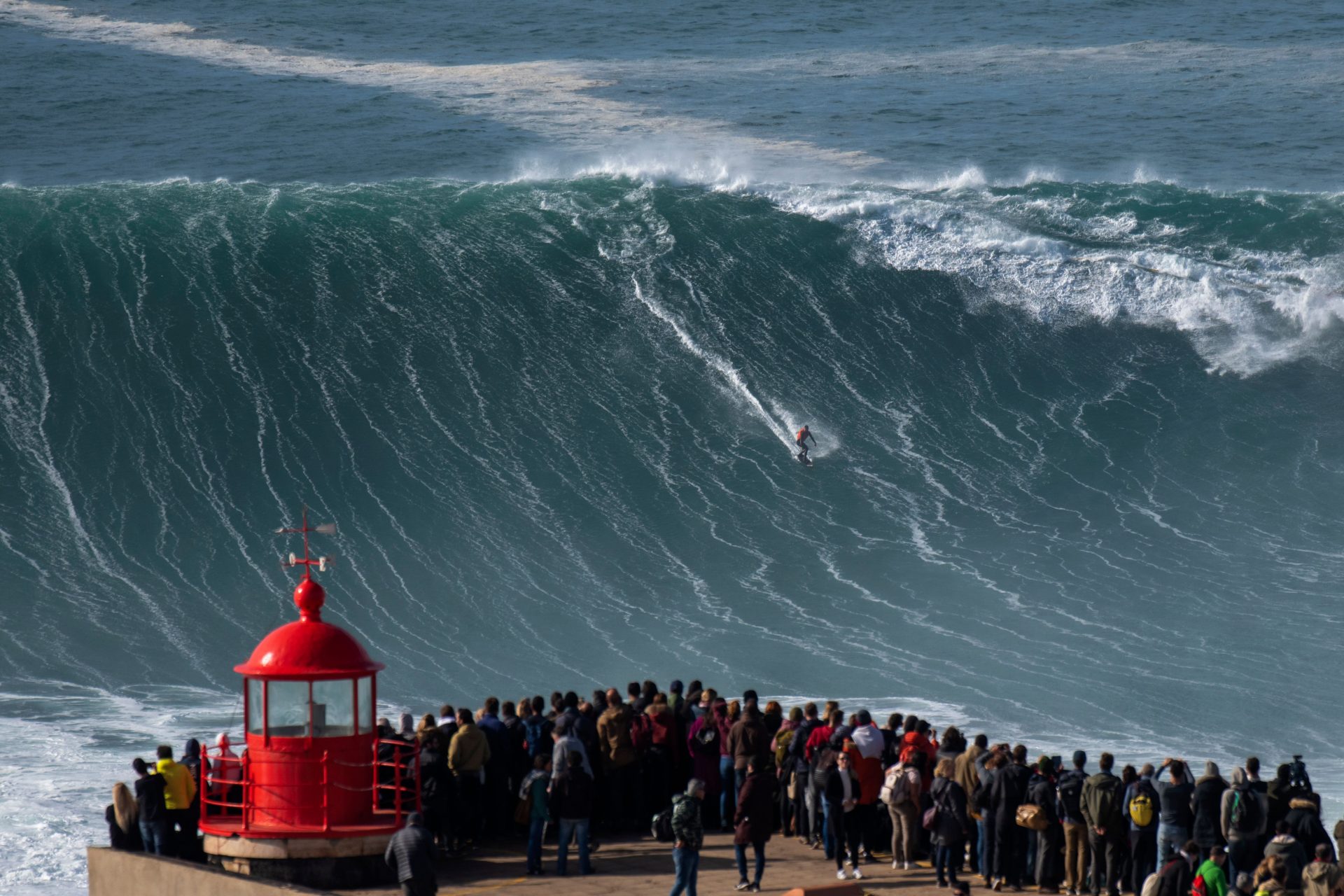 Riding Giants: Surfing big waves at Nazaré