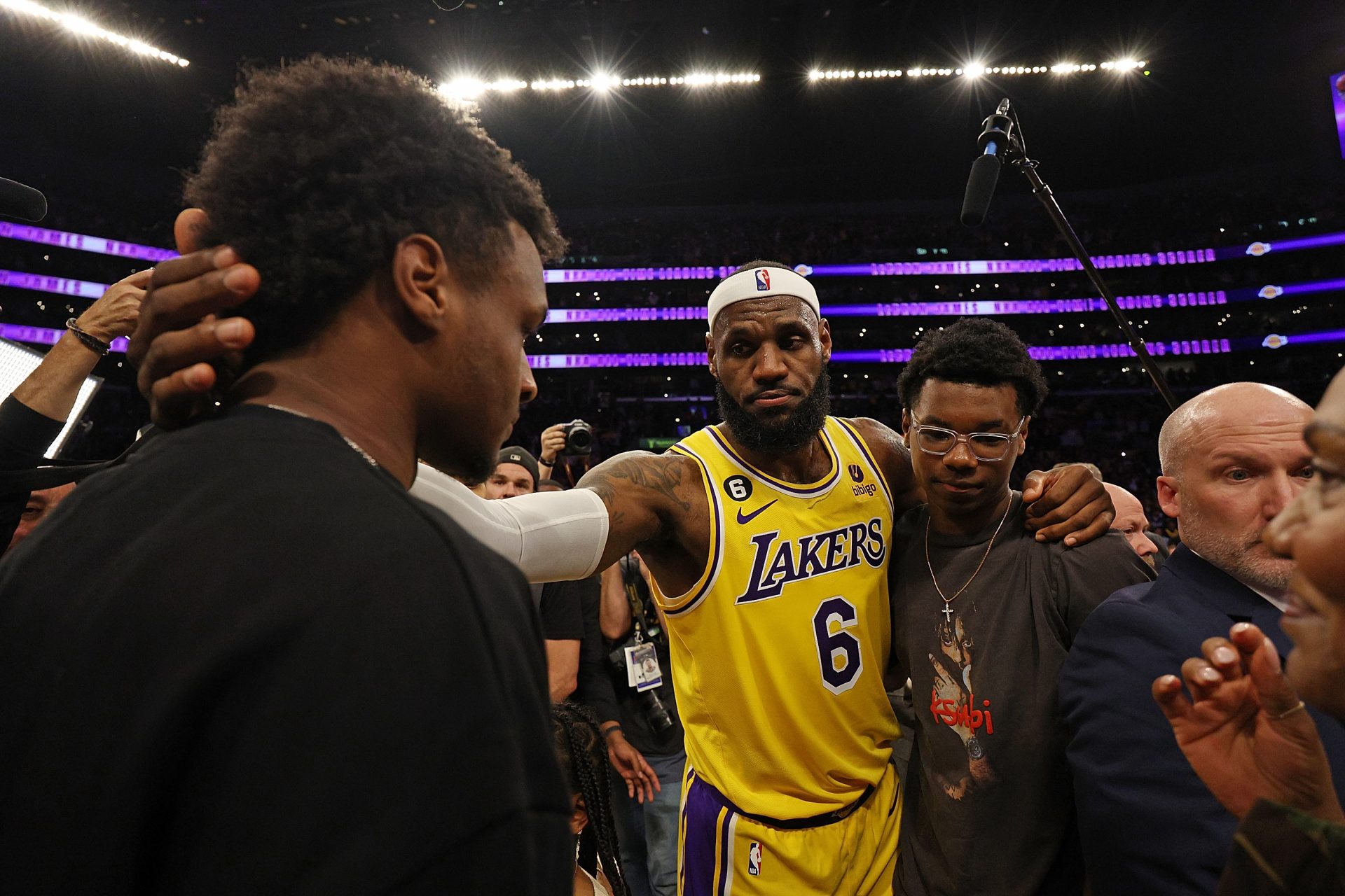 LeBron James wants to stay in the NBA long enough to play with both his sons