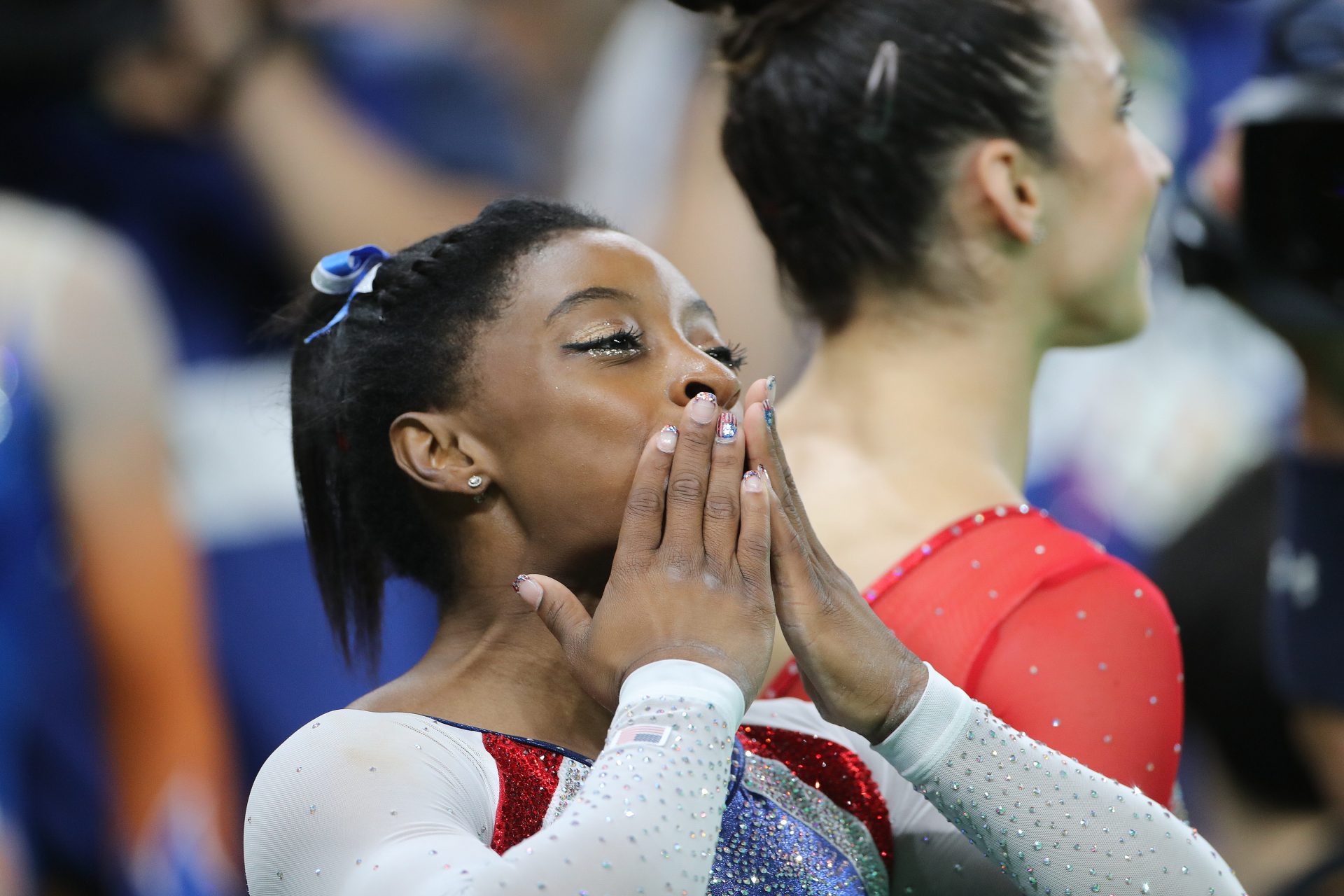 Biles bounces back 