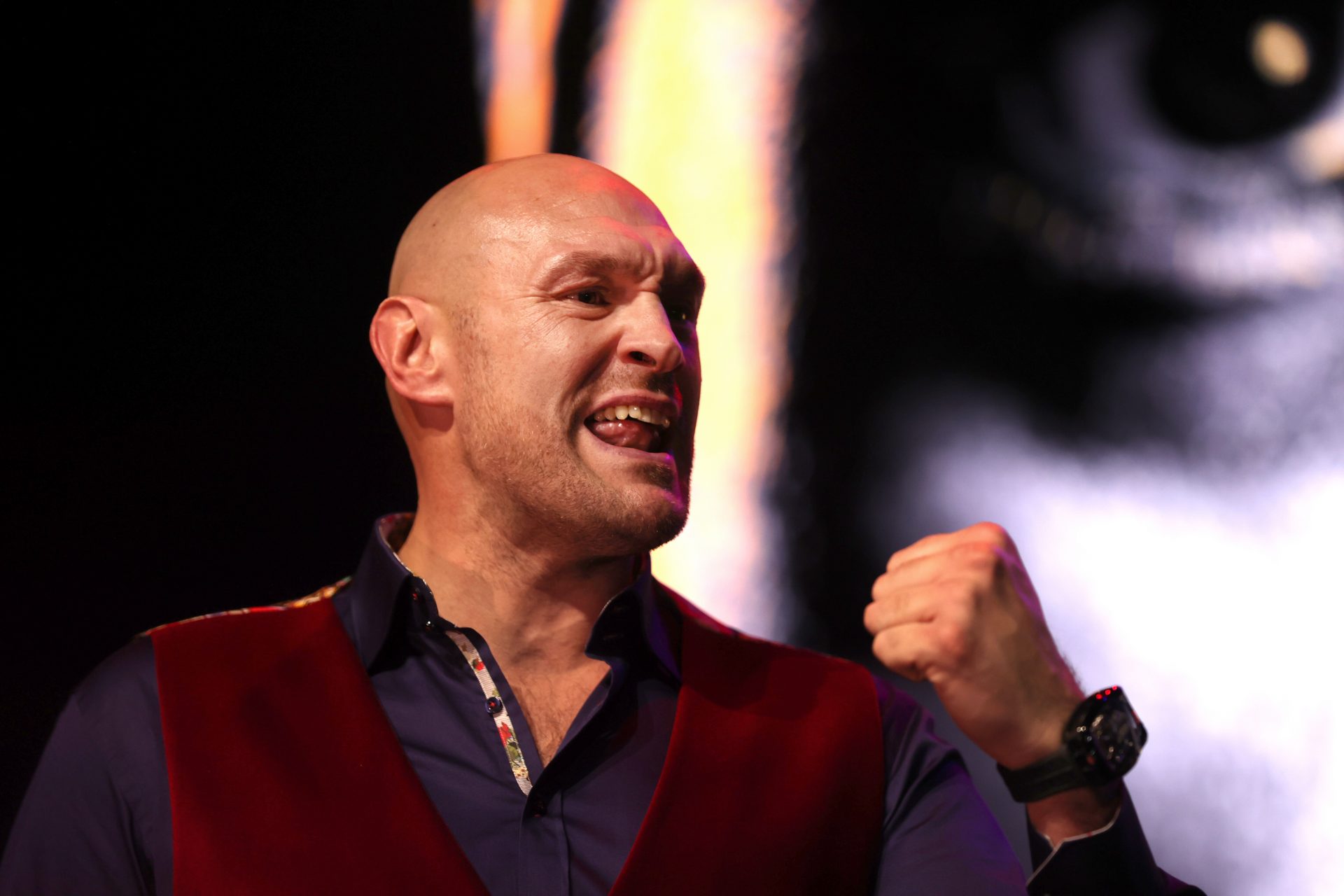 Tyson Fury's crazy spending, how the heavyweight champ spends his cash