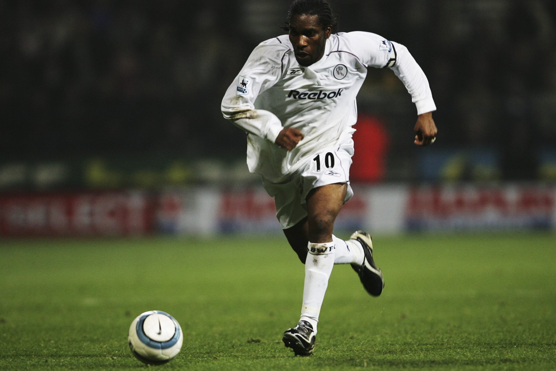 Jay Jay Okocha (Qatar SC to Hull City 2007) 