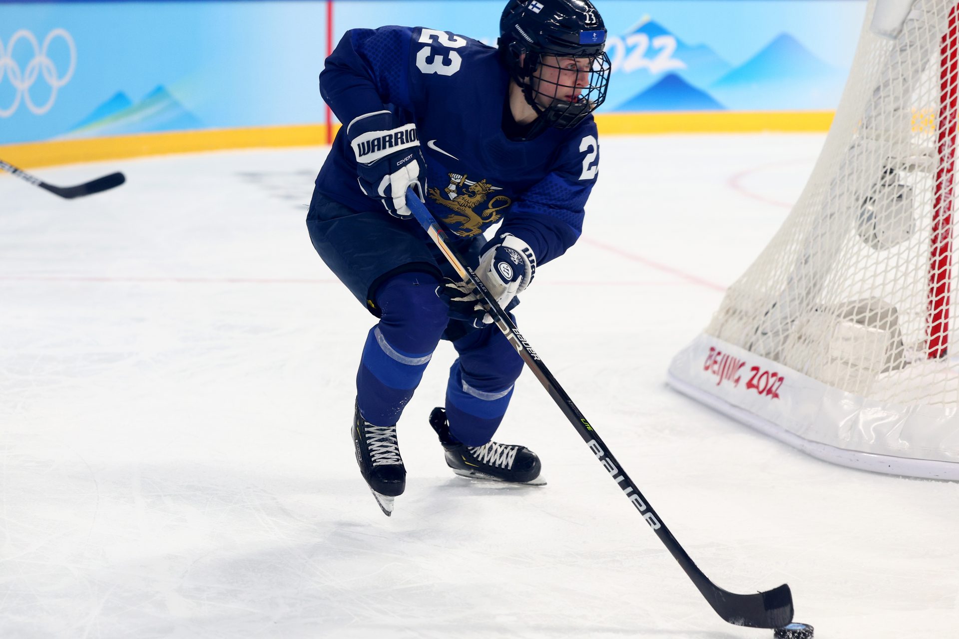 Fin de carrière dramatique pour la joueuse de hockey Sanni Hakala, paralysée après un choc