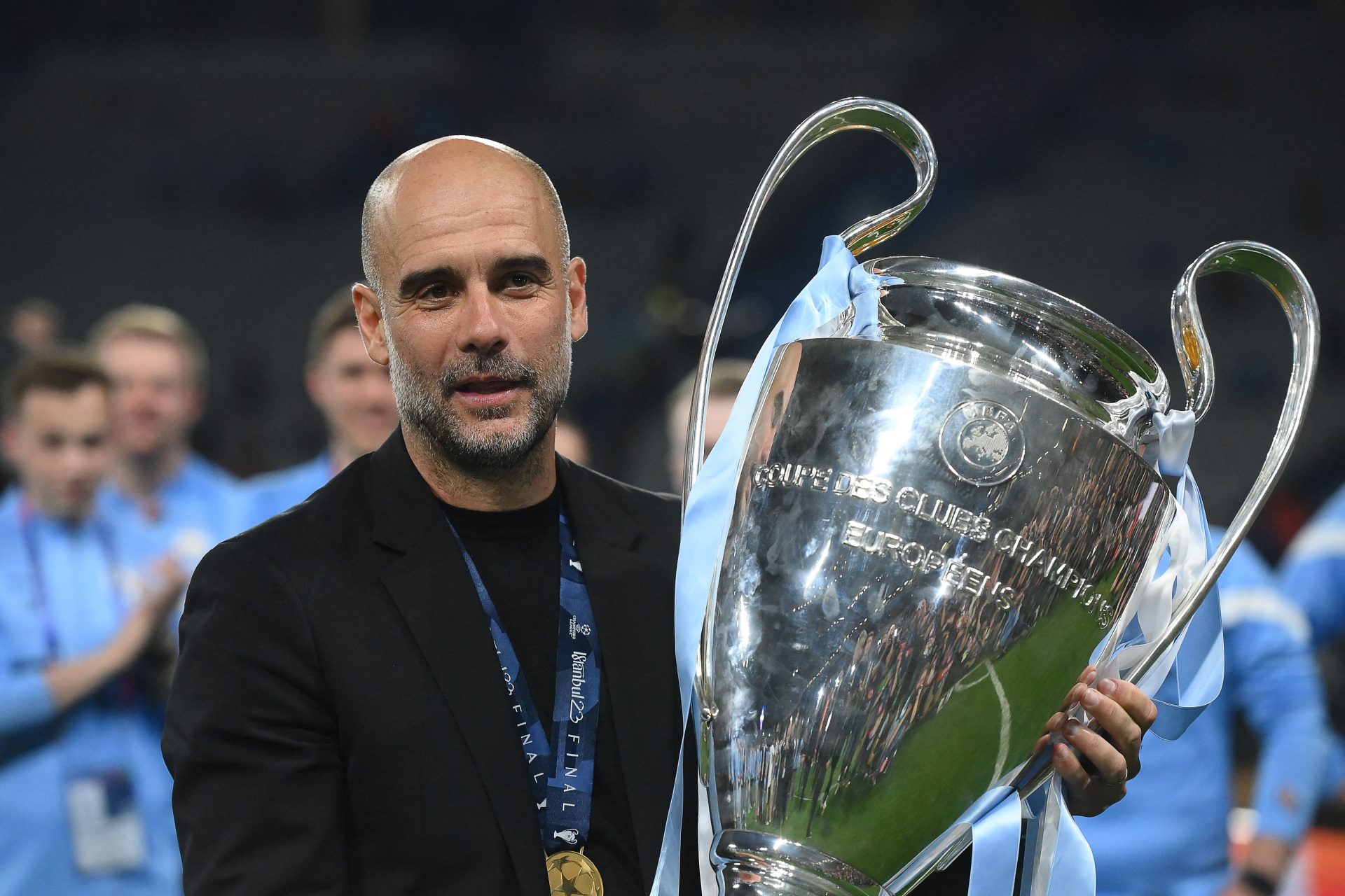 Who are the potential candidates to replace Pep Guardiola at Manchester City?