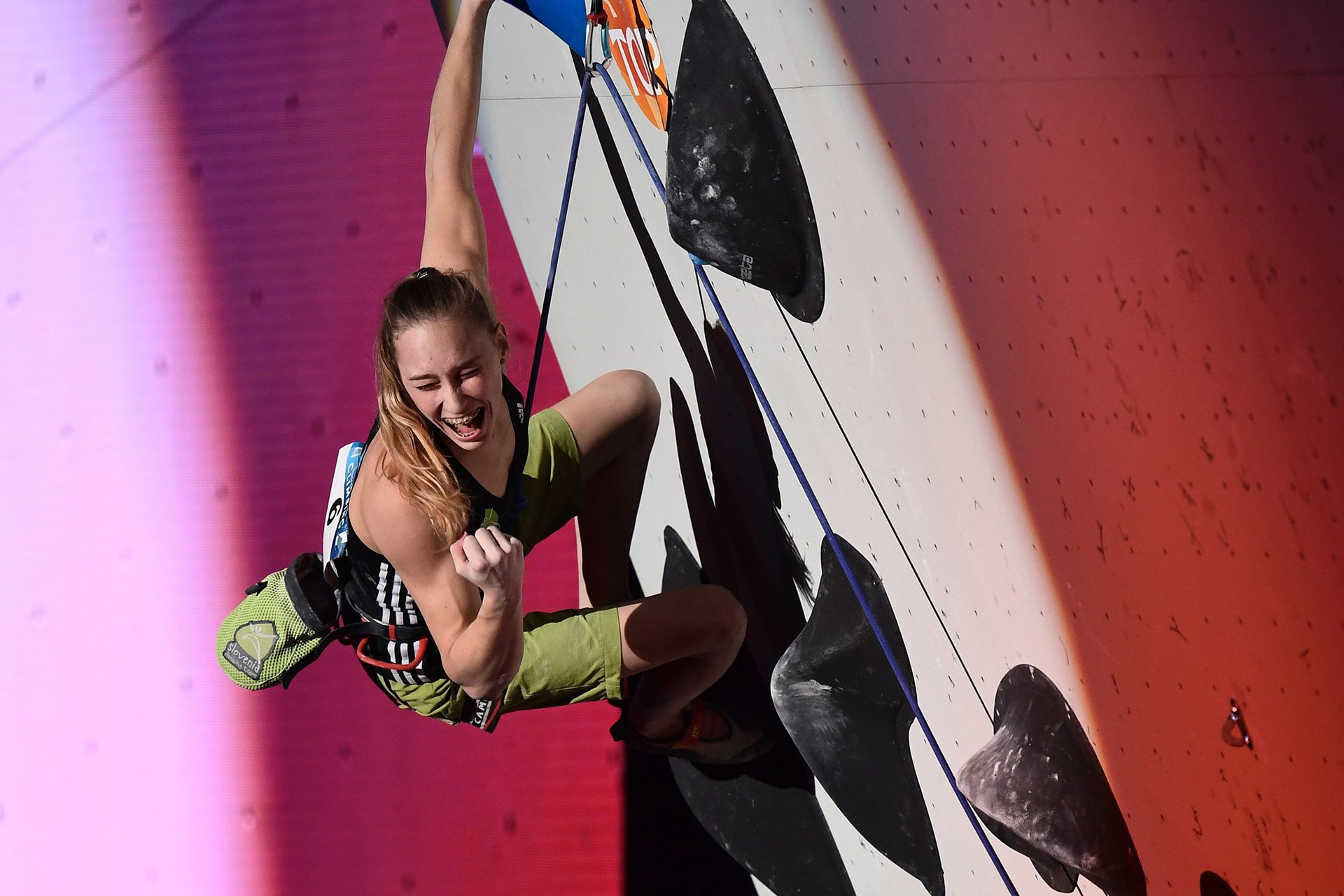 Oro en su primer Campeonato del Mundo