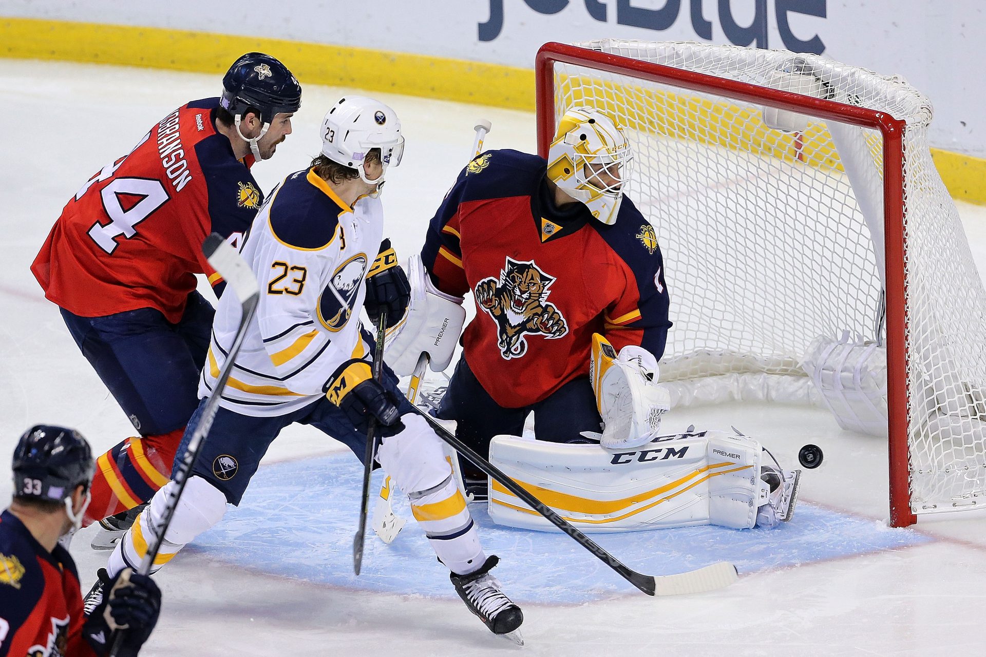 Roberto Luongo, Vancouver Canucks to the Florida Panthers