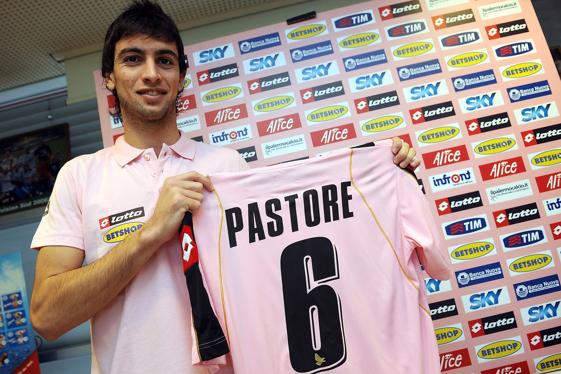 Fichaje por el Palermo de la Serie A italiana