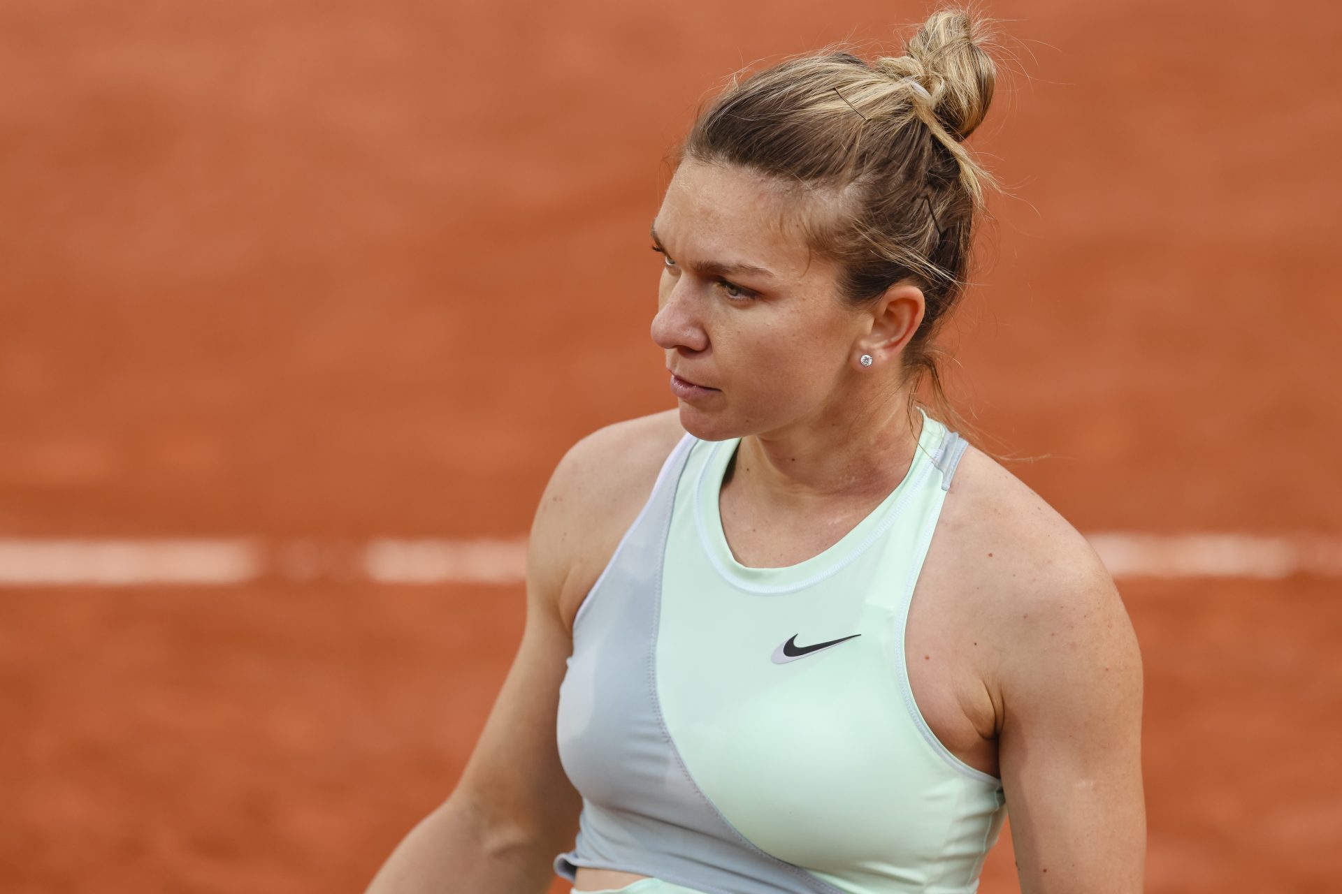 Simona Halep facing a complicated return to tennis after 'beating' doping ban