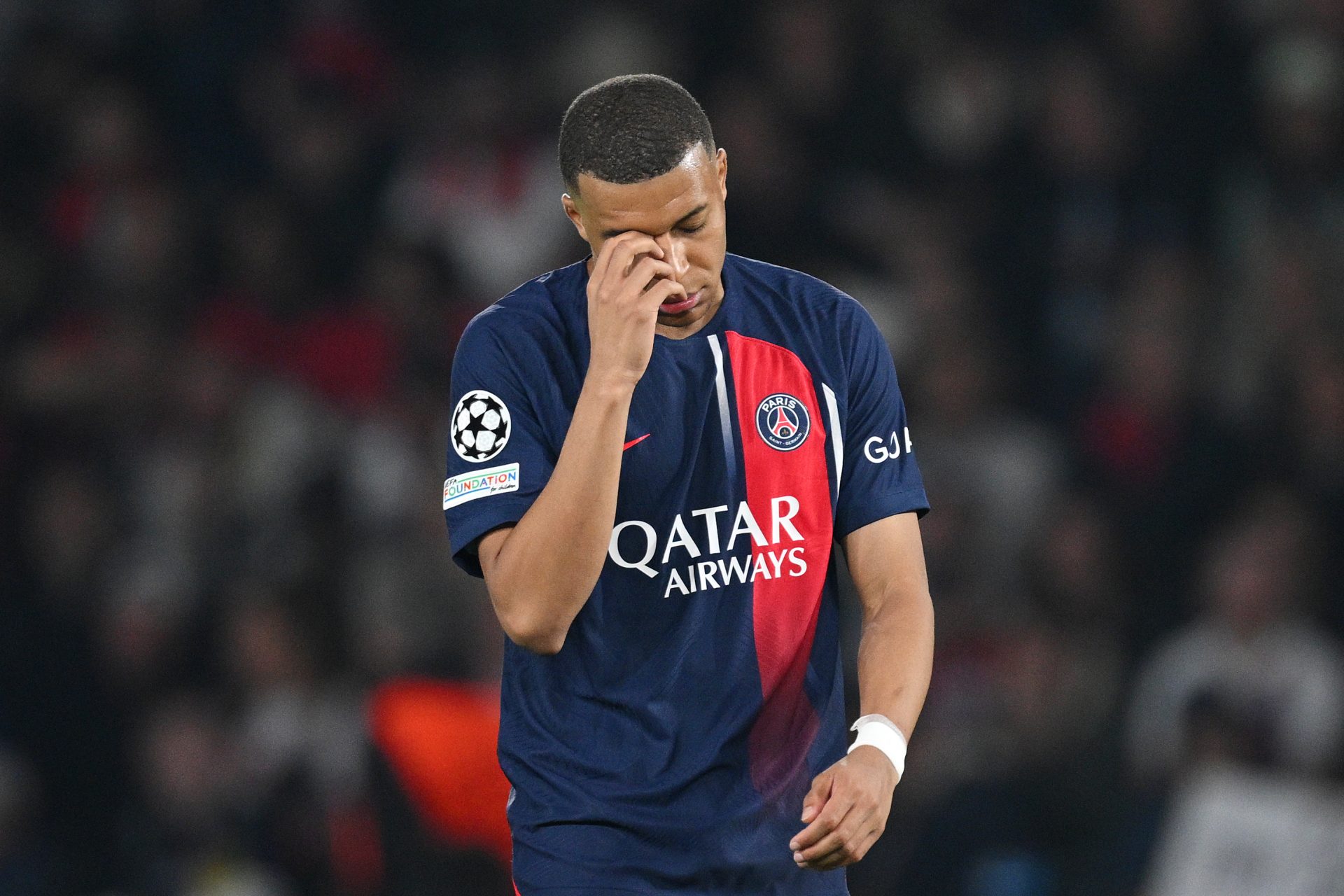 Huge controversy surrounding Mbappé: PSG has not paid the striker