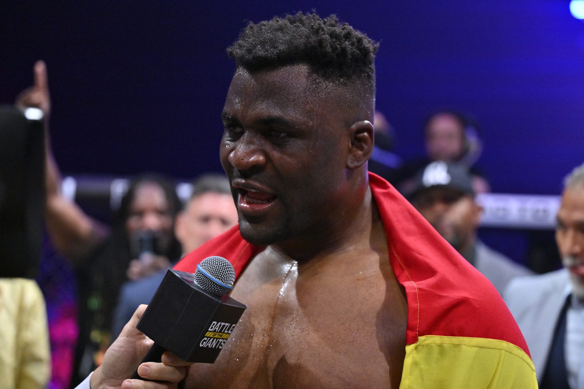 Le vibrant hommage de Francis Ngannou à son fils décédé, après sa victoire au PFL