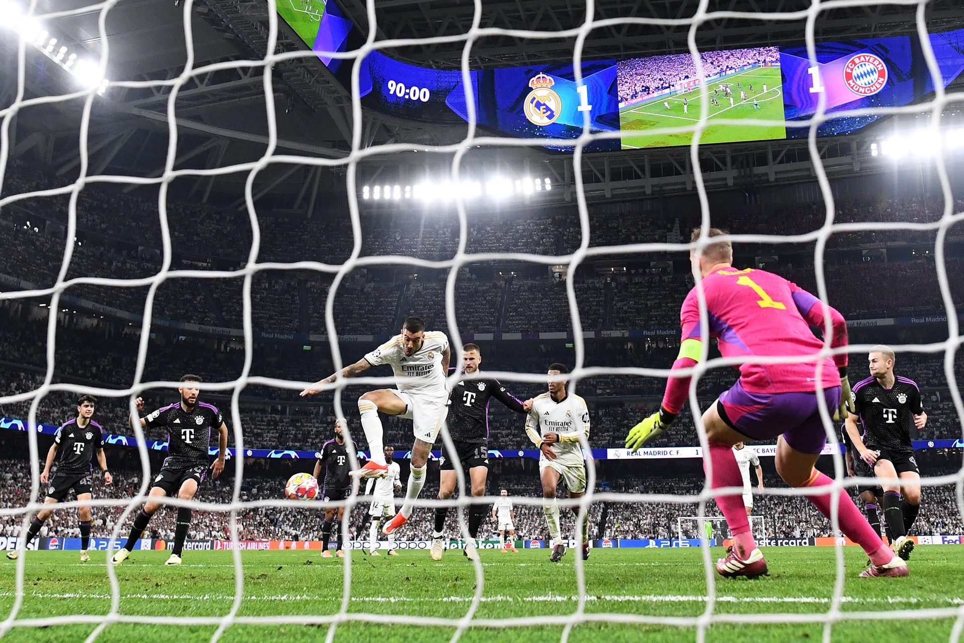 El remate que desató la locura en el Bernabéu