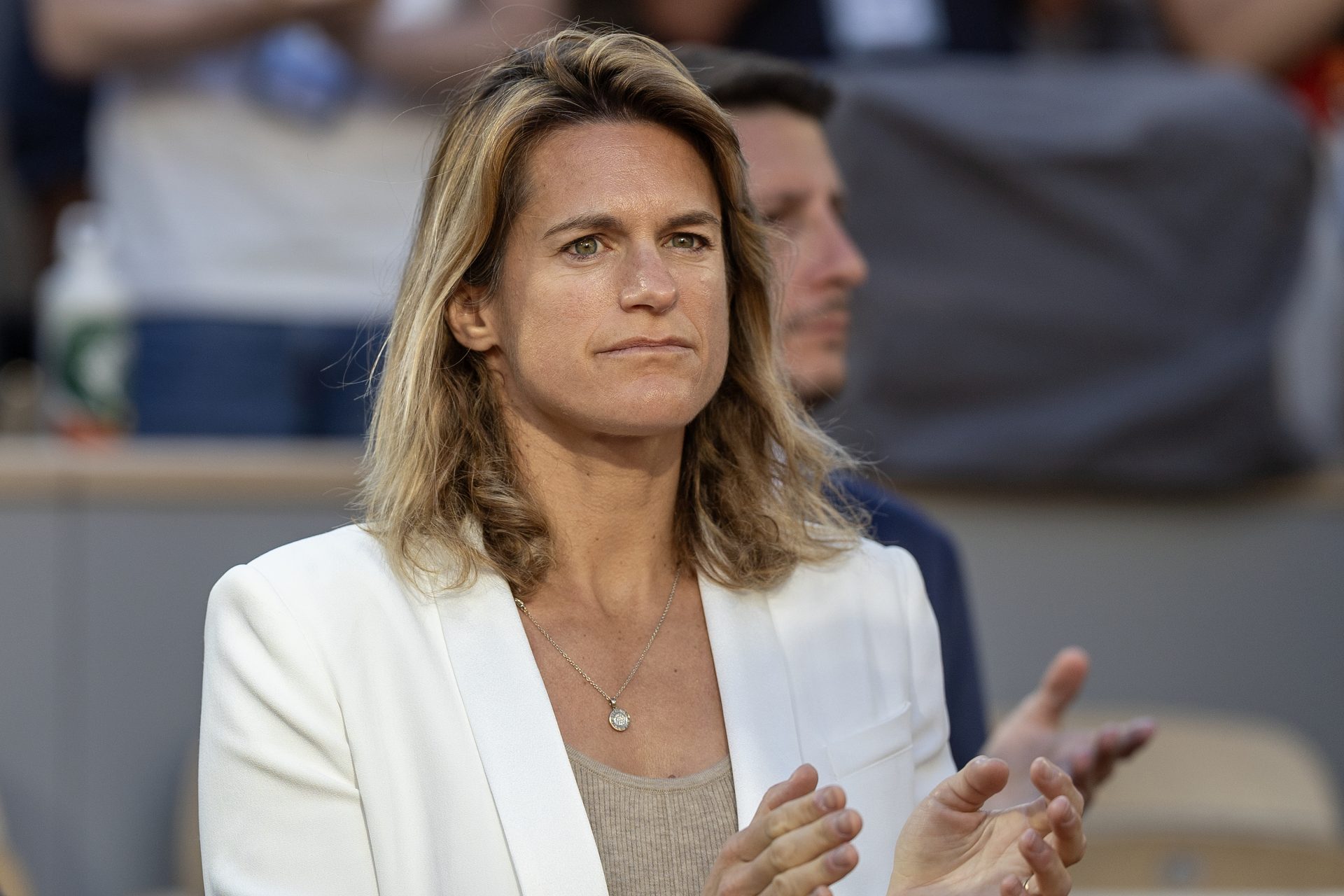 French Open distaster for Amélie Mauresmo: 