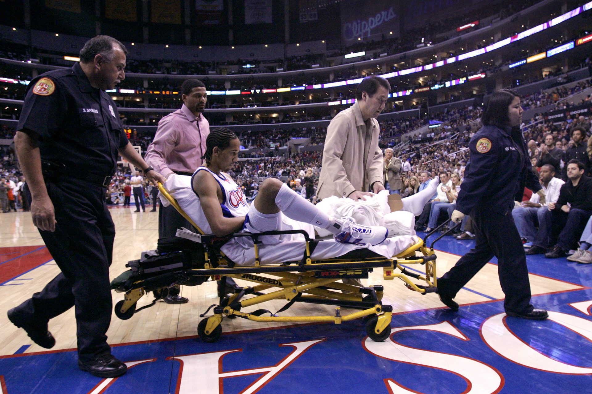 Oh no! The most grisly and twisted injuries in NBA history