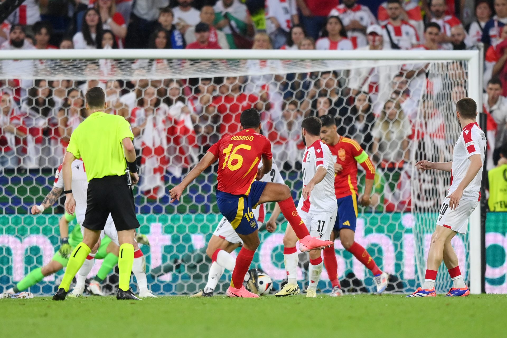 Euro 2024 Scandal: The refereeing decision that helped Spain to the quarter-finals