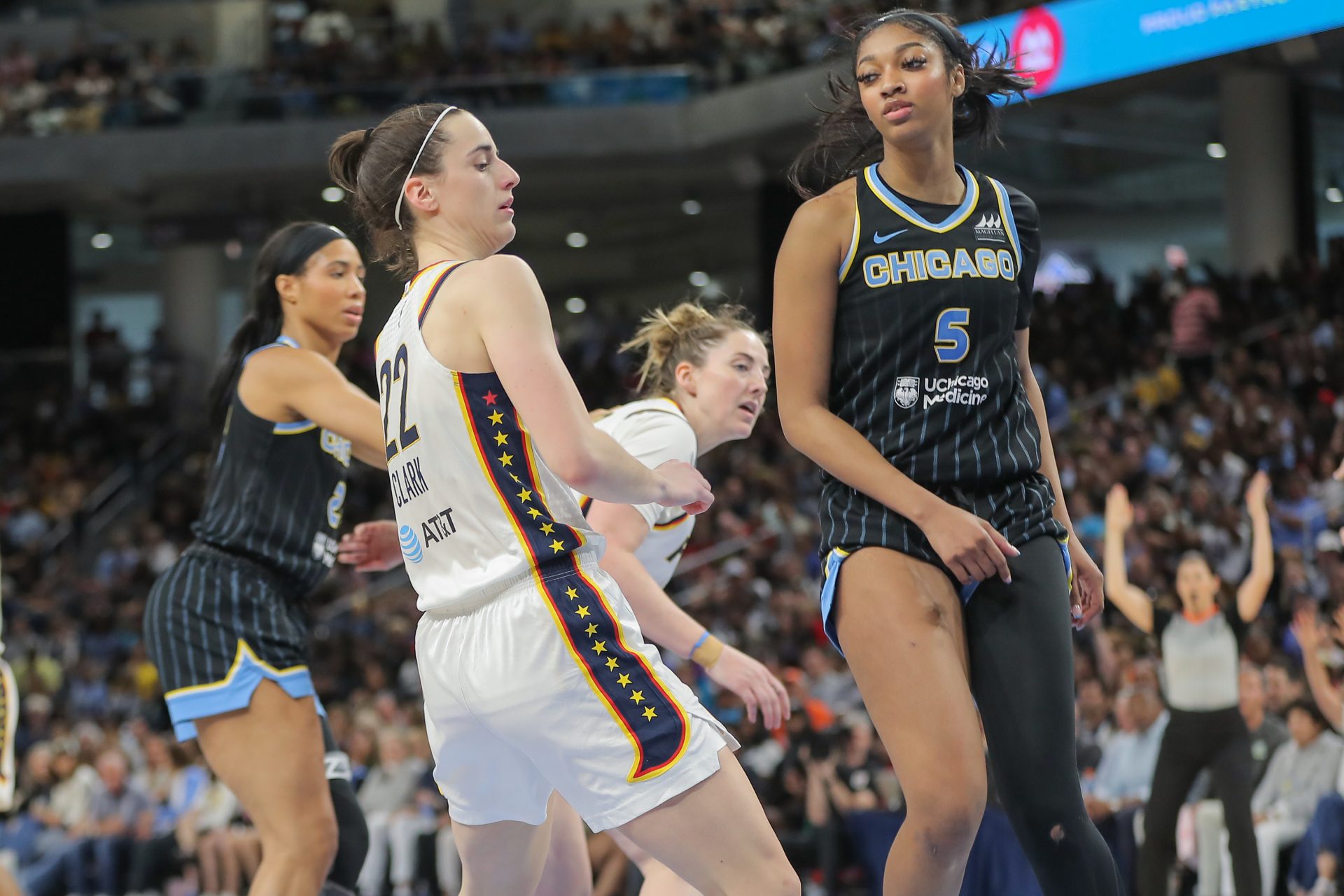 Should Caitlin Clark or Angel Reese be the WNBA Rookie of the Year?