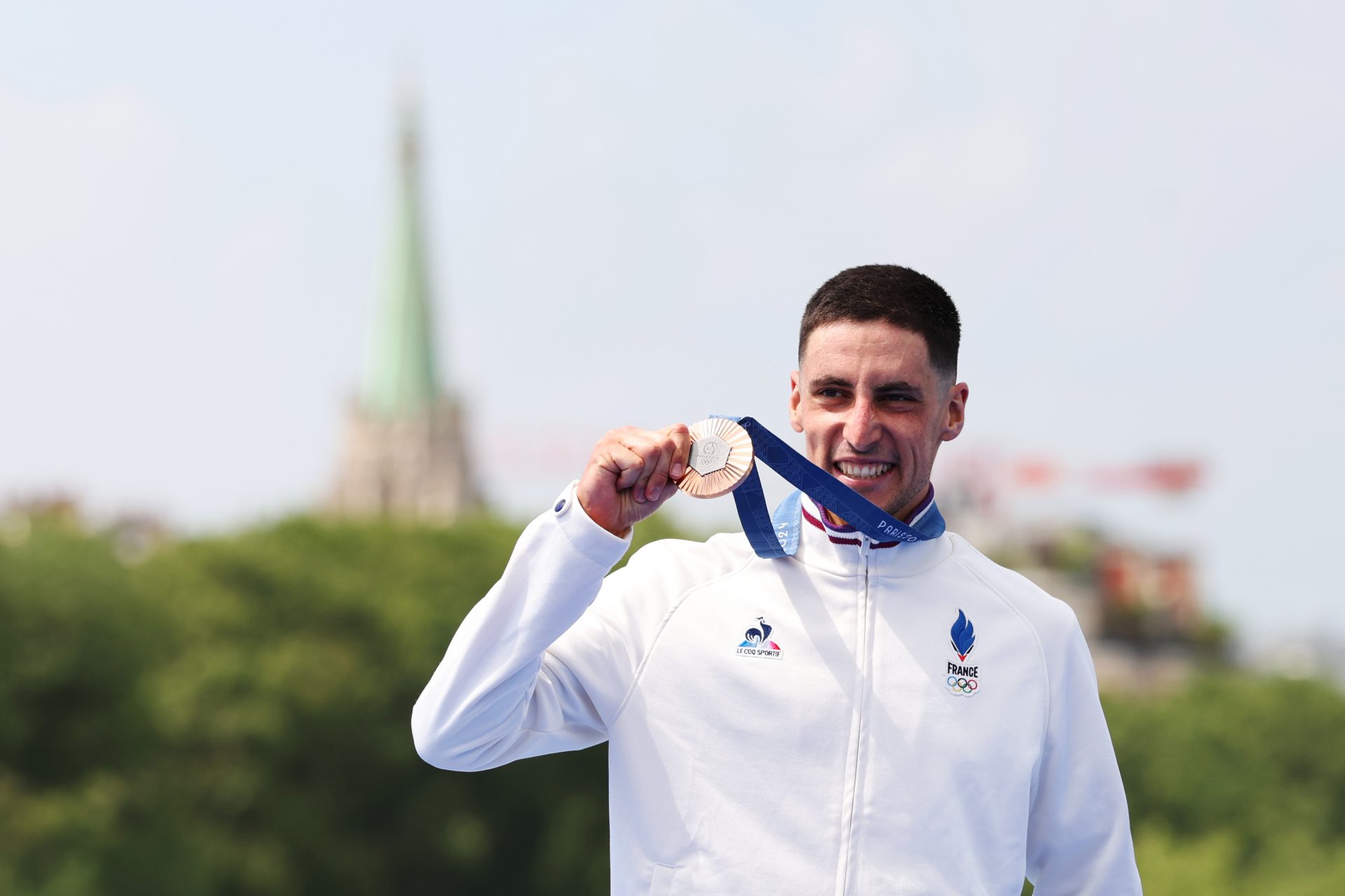 Médaille de bronze : Léo Bergère - Triathlon 