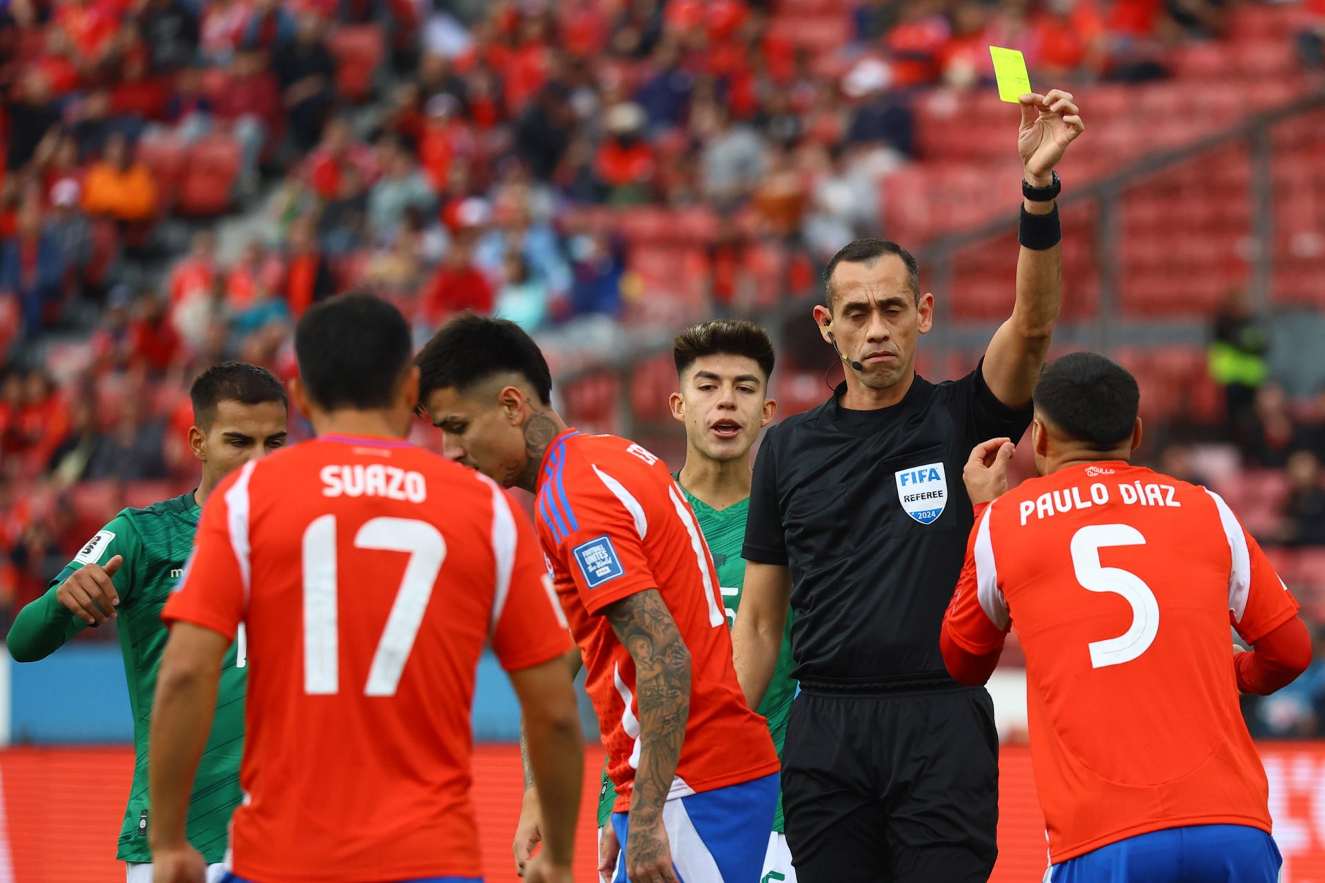 Tangana entre jugadores de ambos equipos