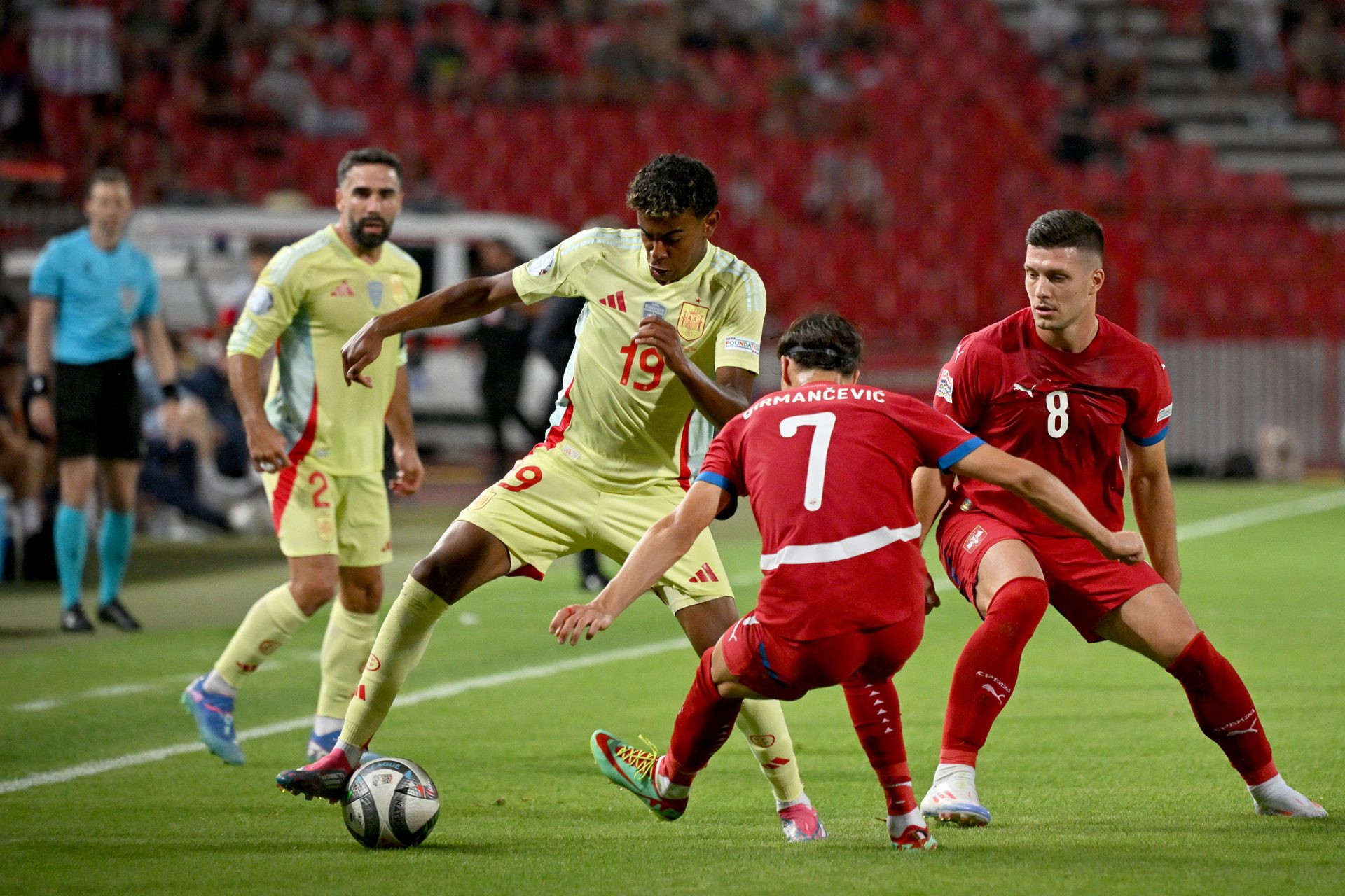 Lamine Yamal fue el mejor de La Roja