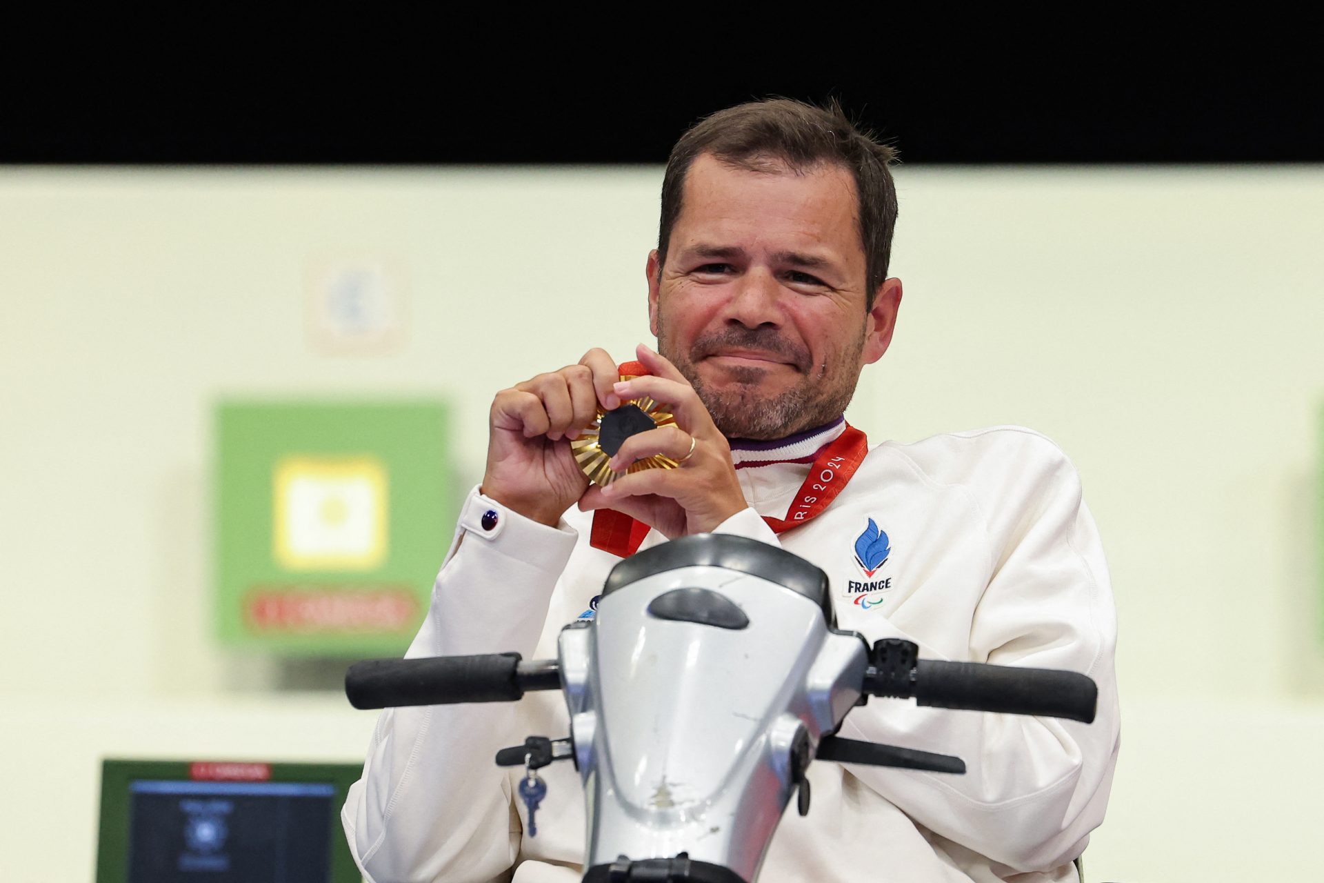 Médaille d'or : Tanguy de la Forest - Para tir 10m Carabine Position Couchée Equipe Mixte SH2 R5