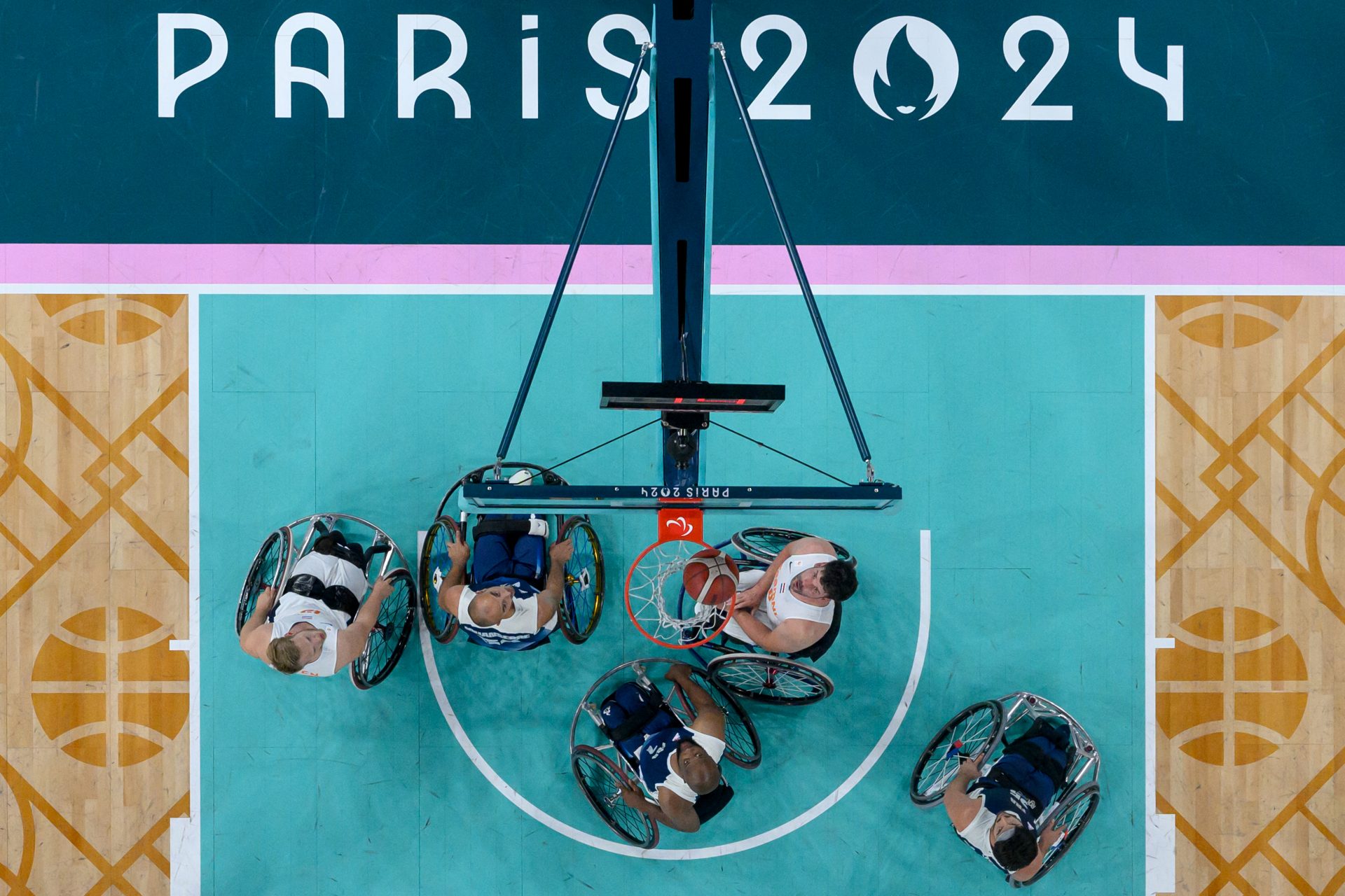 Basketball, aerial view