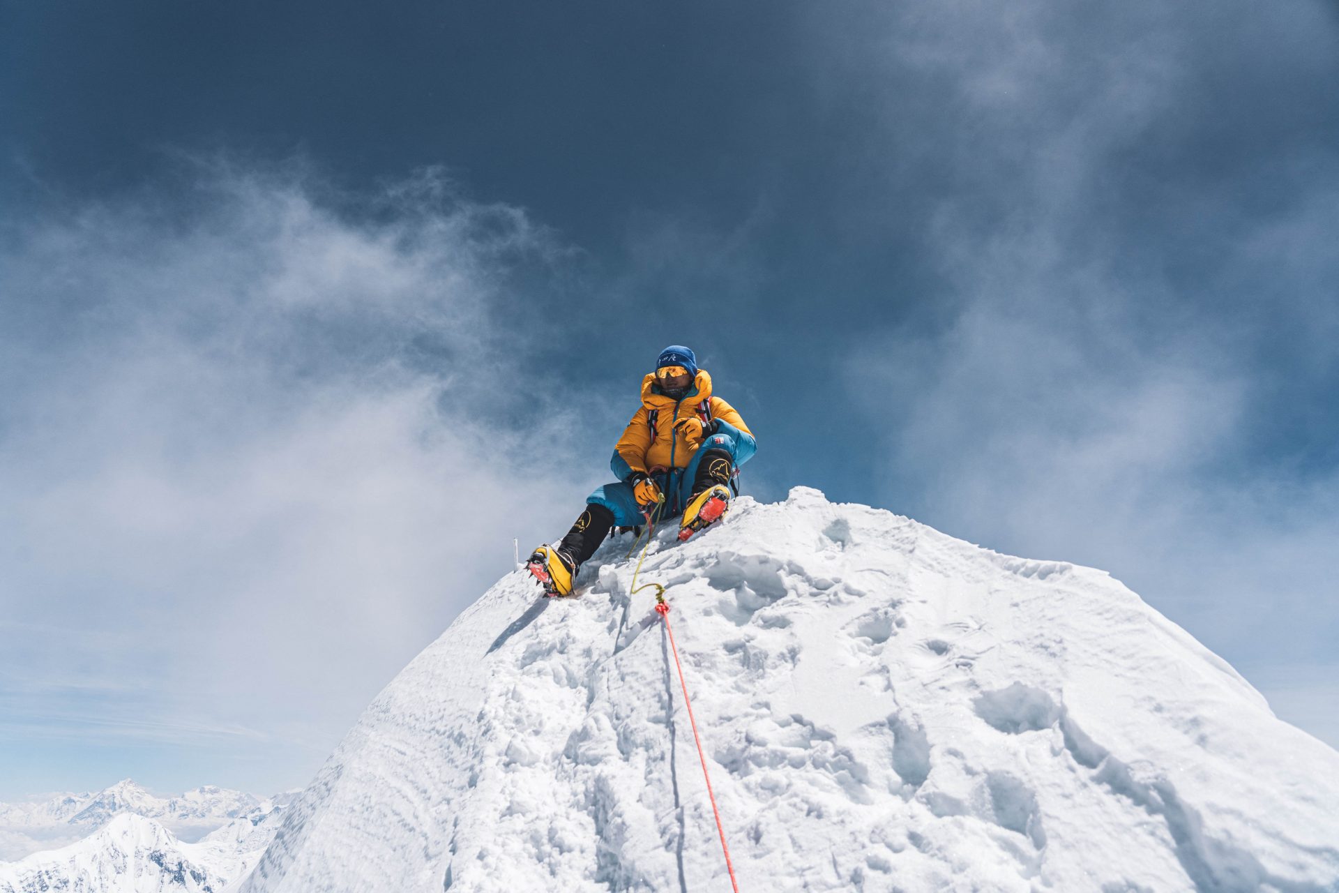 Nima Rinji Sherpa: The teenager that climbed all of the world's tallest ...