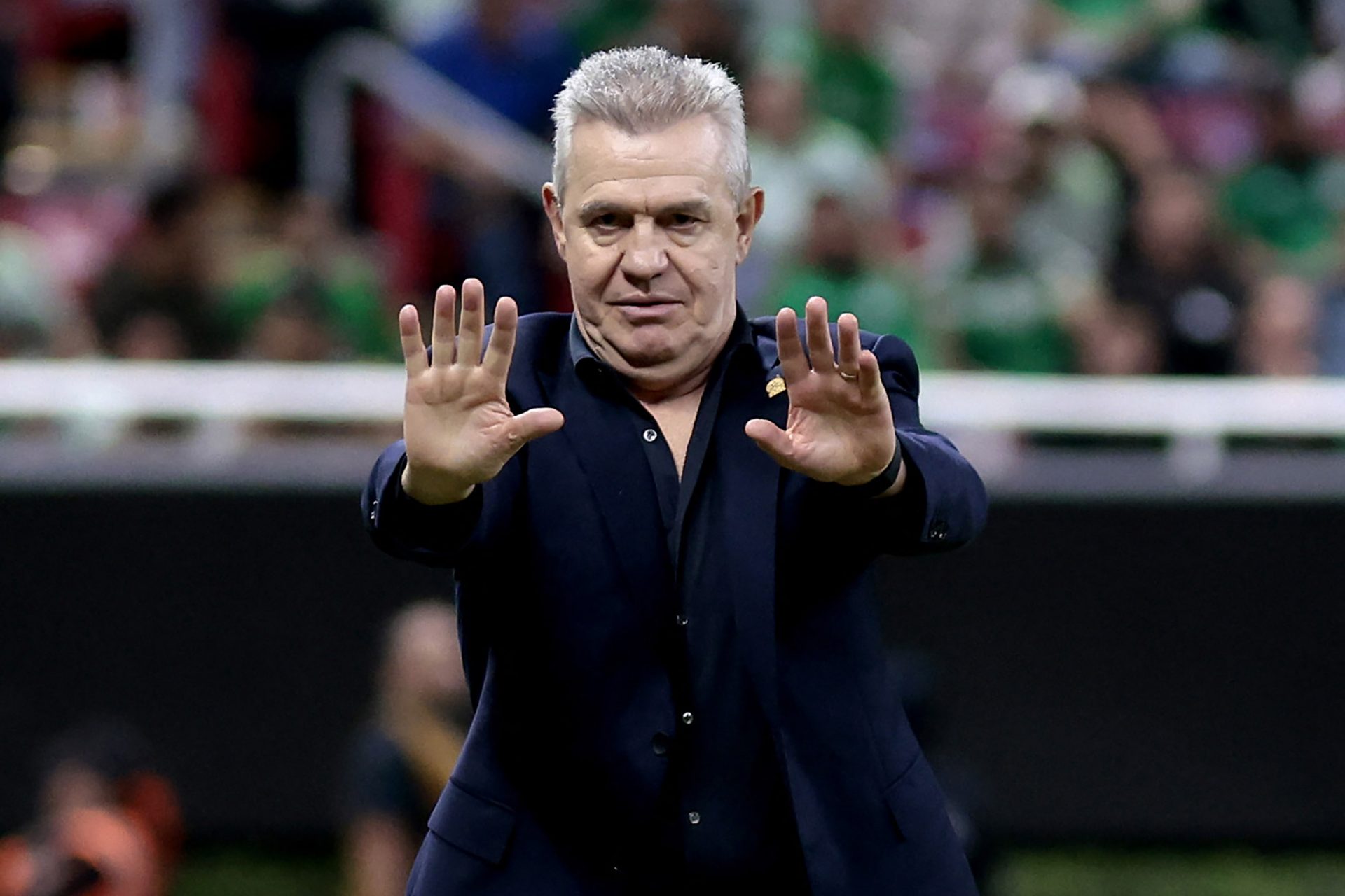 Mal momento para Javier Aguirre y para México