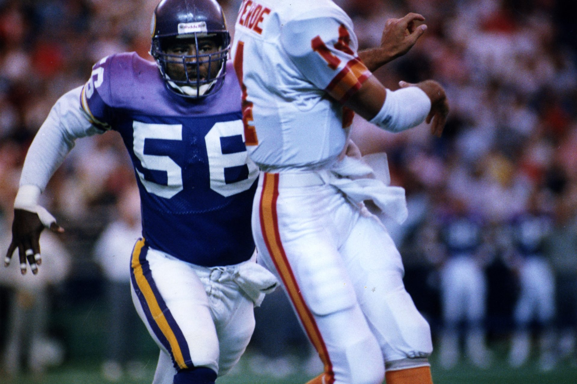 5. Chris Doleman, 150.5 sacks 