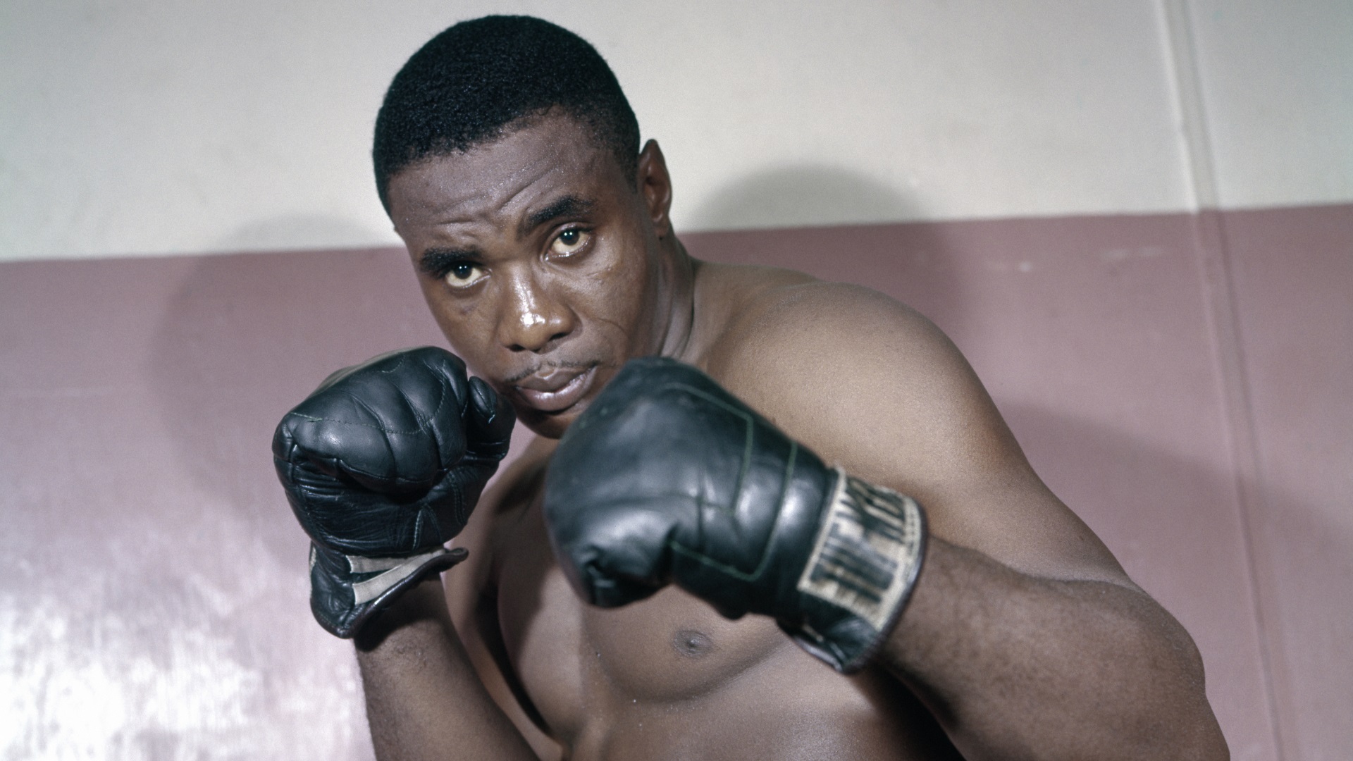 Sonny Liston: chi era il pugile più temuto della storia