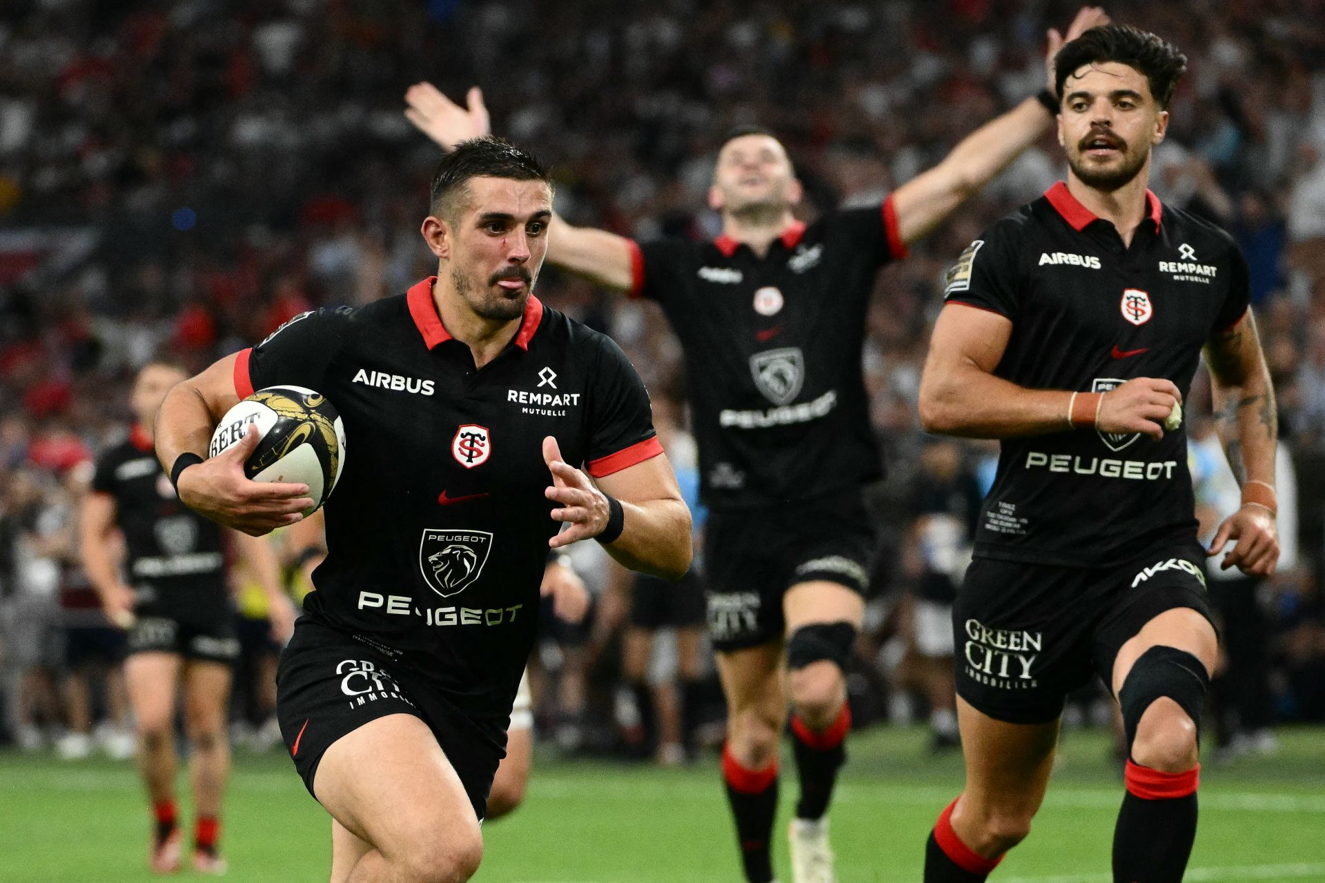 Rugby : le Stade Toulousain est-il invincible cette année ?