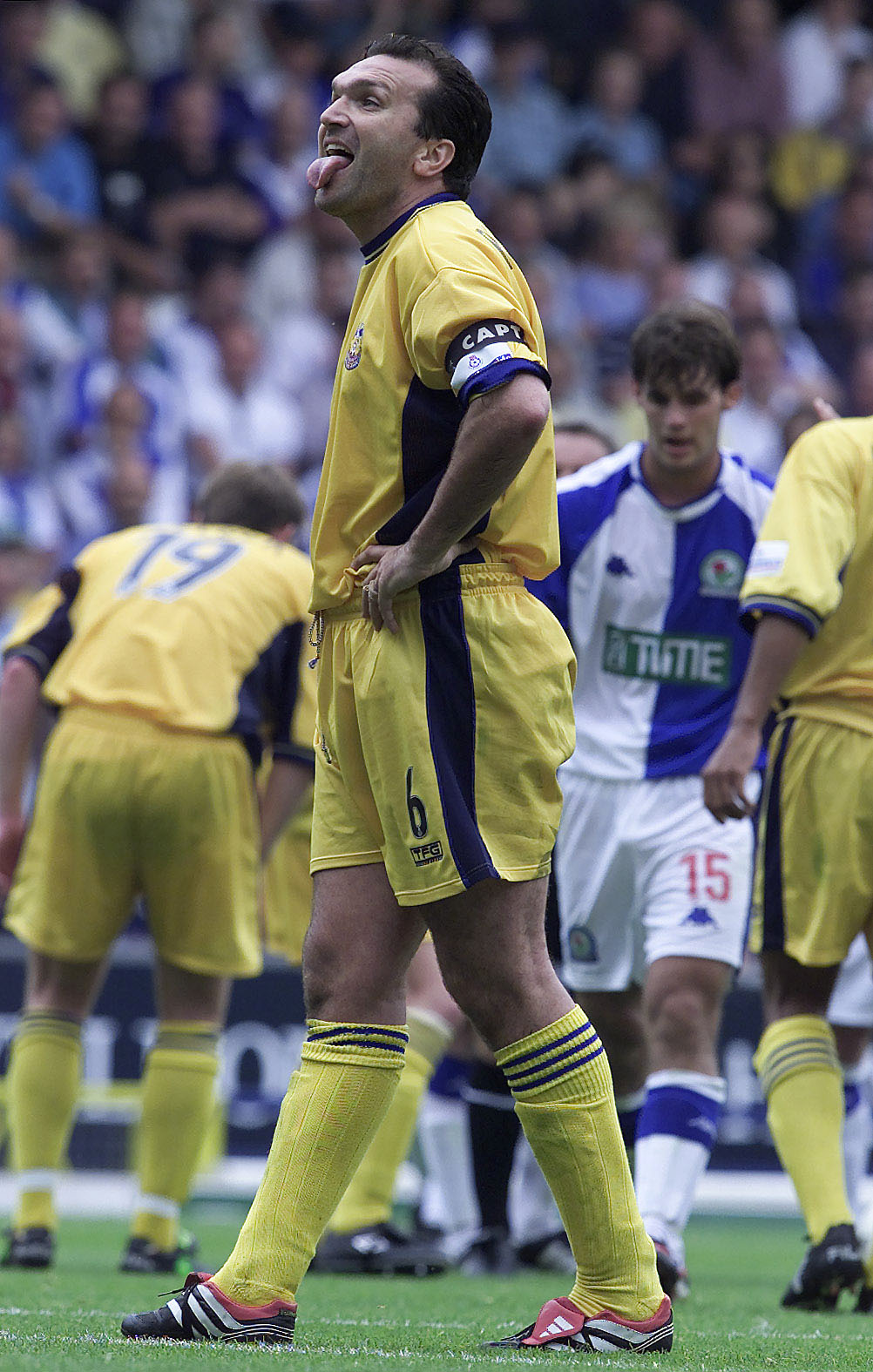 Crystal Palace (Neil Ruddock) 