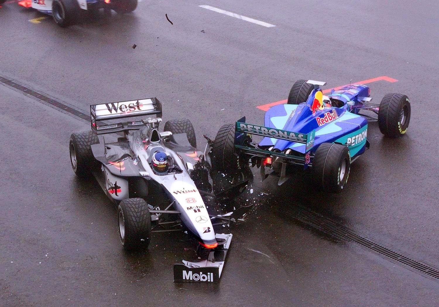 8. The multi-car pile-up at Spa (1998)